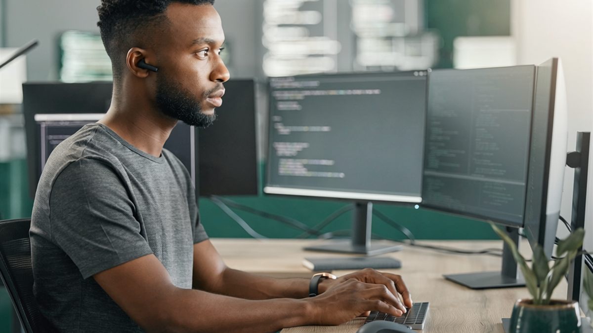 Cuánto Gana un Programador en Guatemala en 2026 — rrhh.com.gt